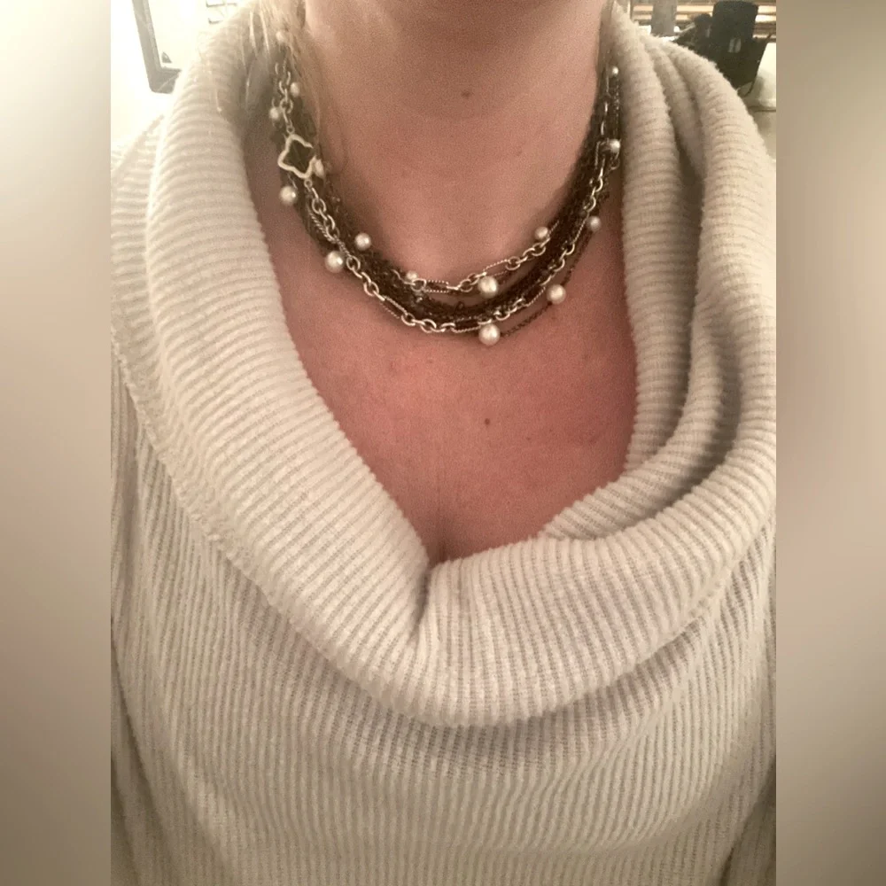 David Yurman Multistrand Quatrefoil Necklace with Onyx and Cultured White Pearls - Picture 4 of 9